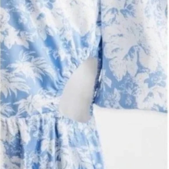 Wayf Mockingbird Cutout Midi Dress Size Small NWT - Picture 4 of 4